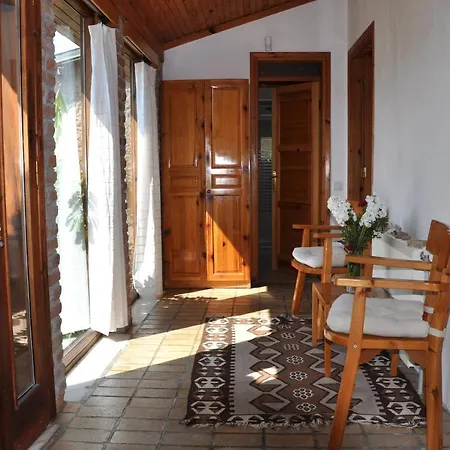 بيت للعطل Garden House سلجوك