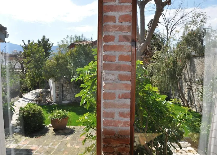 Garden House Nyaraló